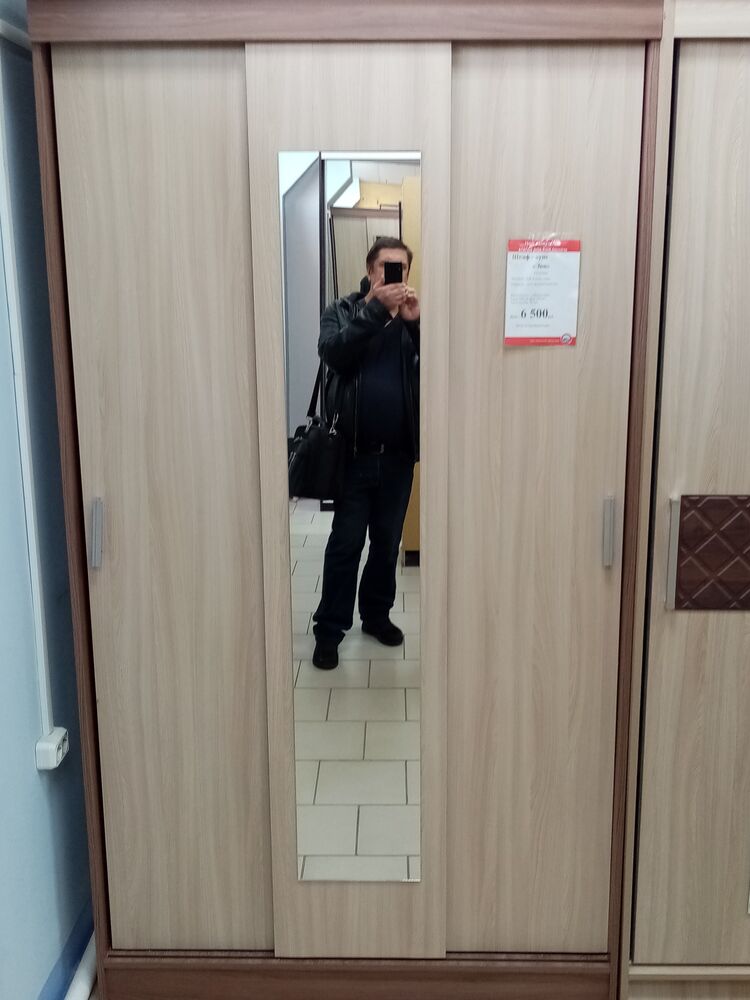  38195981  , 52 ,    