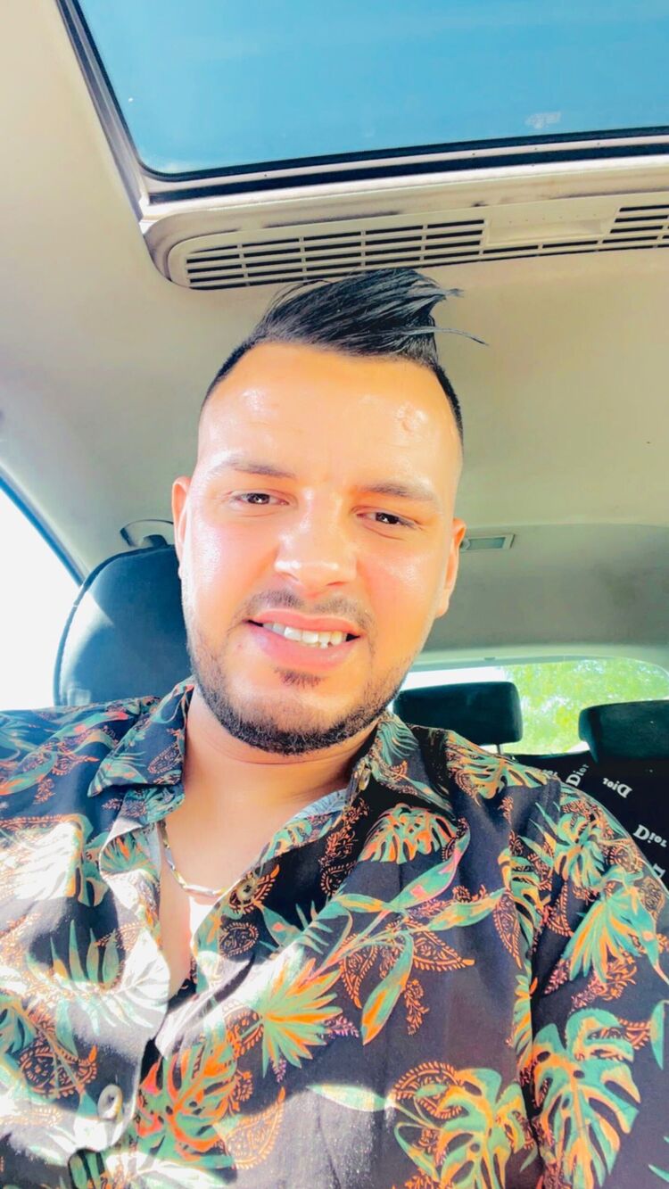  37765381  Lebouazda, 29 ,    