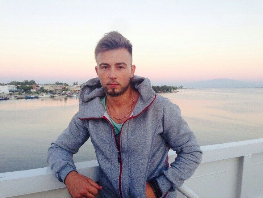  18506251  Dima, 32 ,    