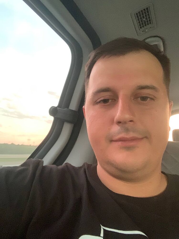  48318431  , 29 ,    