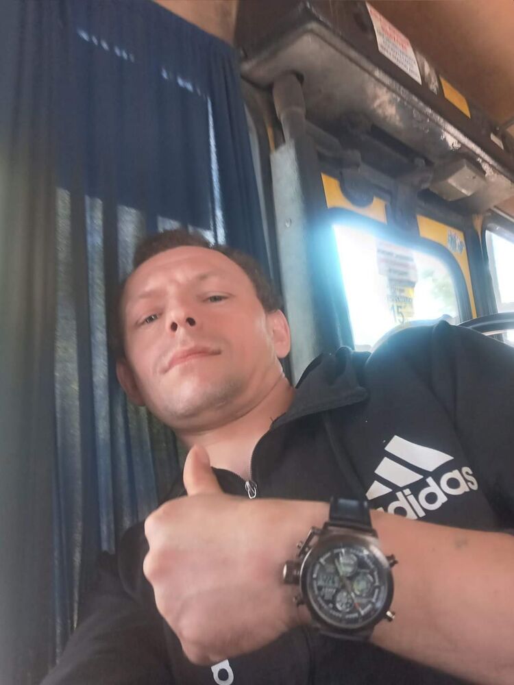  44597541  , 34 ,    