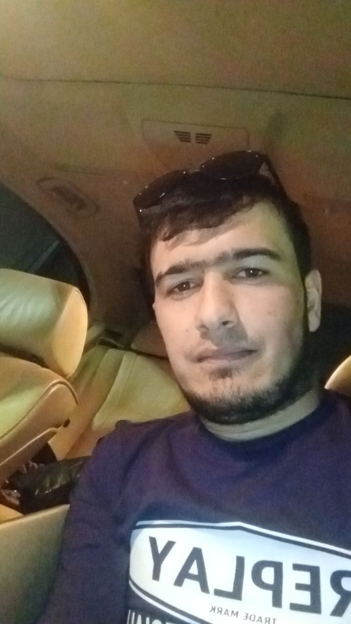  40571461  MUSTAFA, 33 ,    