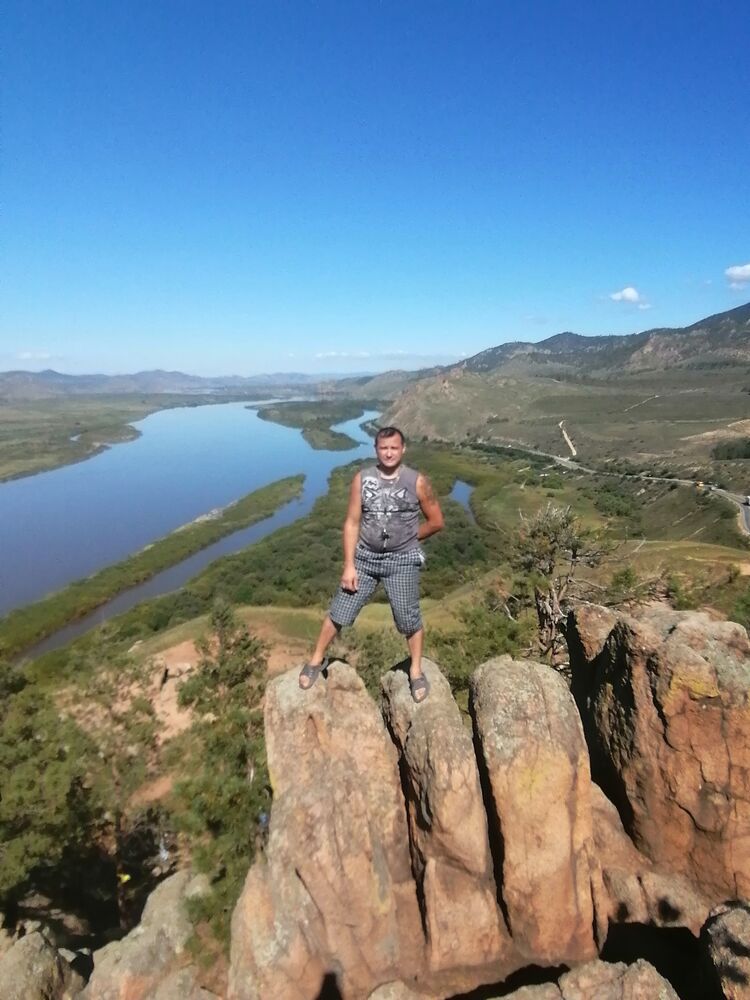  23135681  Ivan, 41 ,    