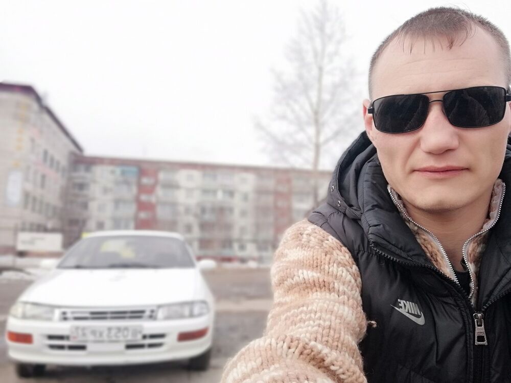  15859551  Huligan, 38 ,    