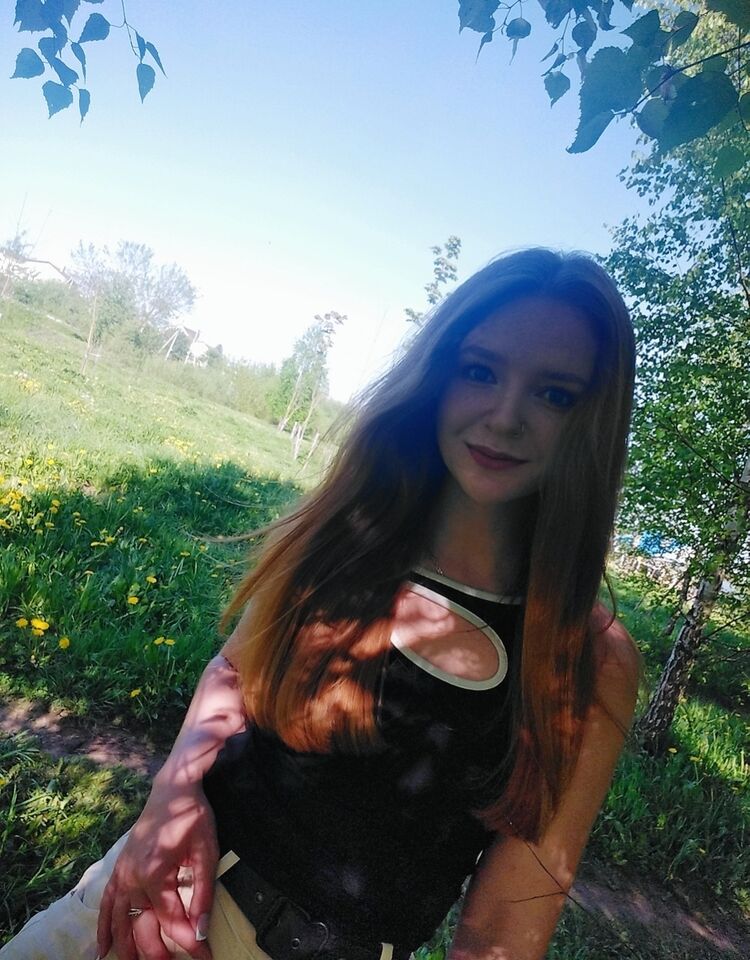  ,   Juliette, 23 ,   ,   