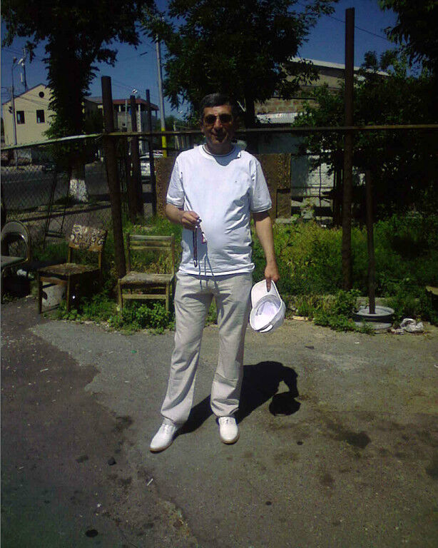  ,   Saro, 59 ,   ,   , c 