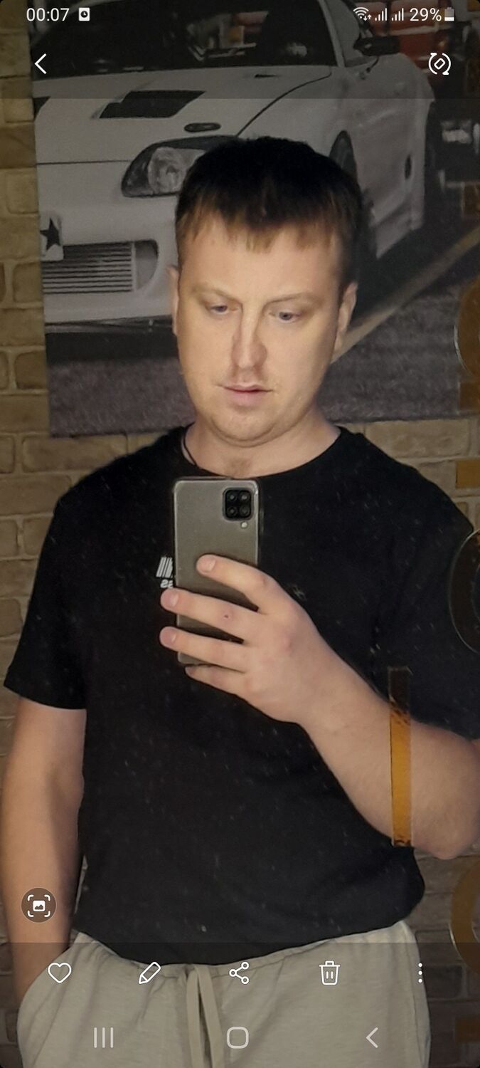  35901831  , 33 ,    