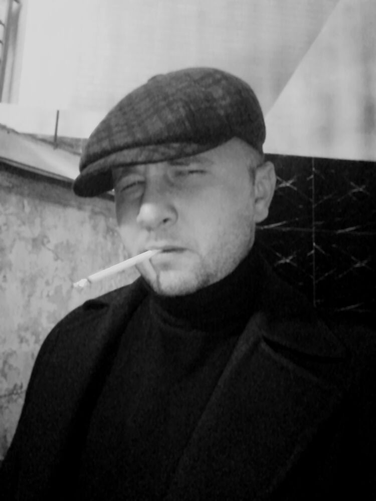  31765911  Alexander, 35 ,    