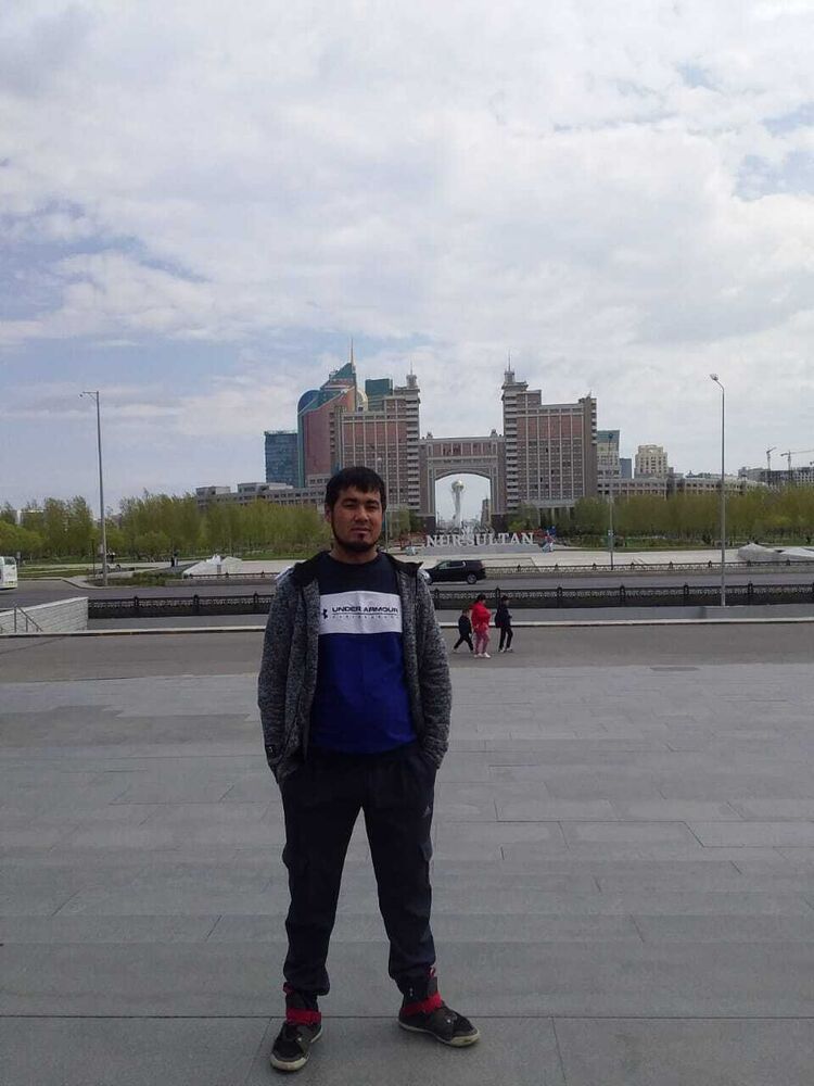  ,   Erlan, 35 ,   ,   