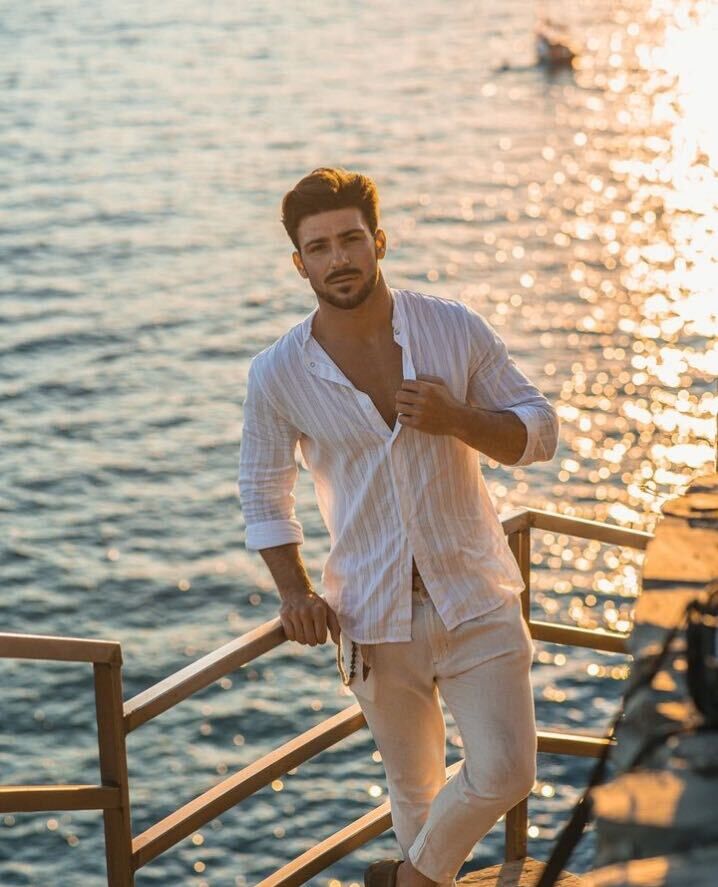  51727701  Nicola, 42 ,    Forest Hills