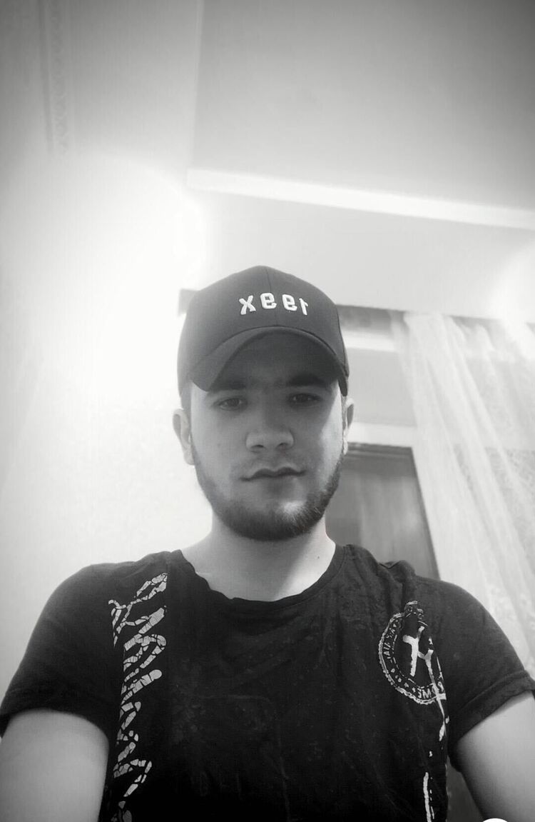  53635591  IKHTIYOR, 25 ,    