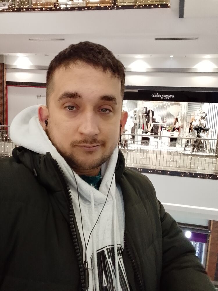  49282751  , 31 ,    