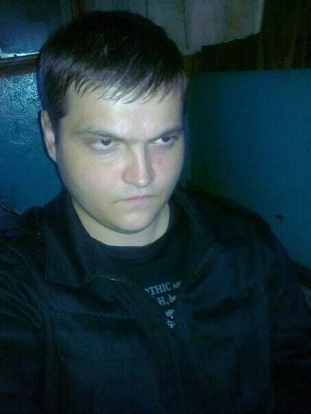  31625521  Stepan, 34 ,    