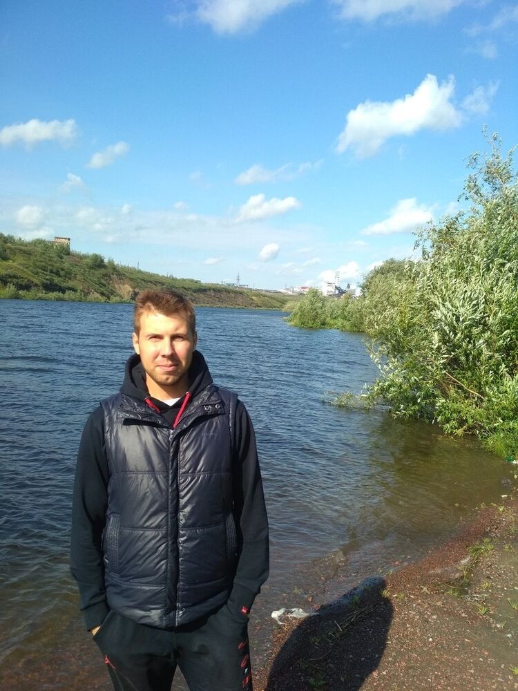 ���� 16394401 ������� ����, 33 ����, ���� ���������� � �������