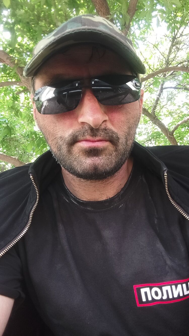  44246301  Ryslan, 36 ,    