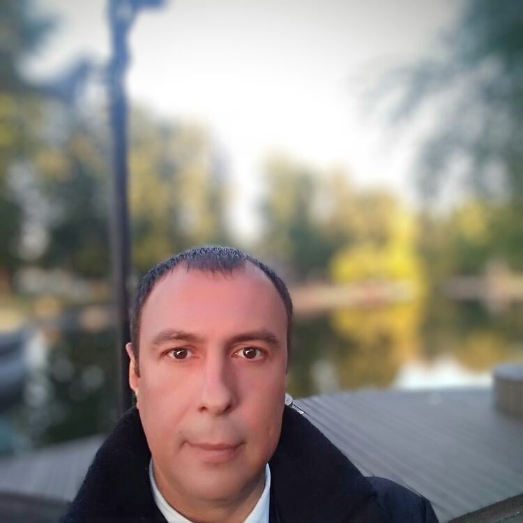  48483701  , 46 ,    