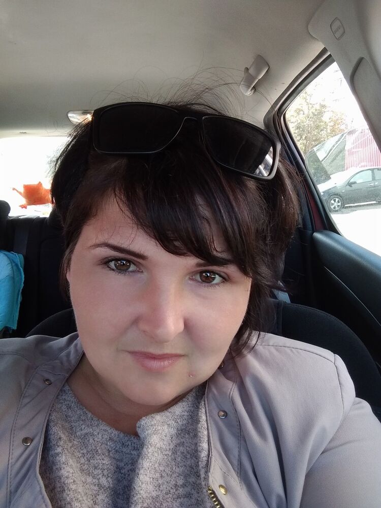  13684761  Irisska, 39 ,    