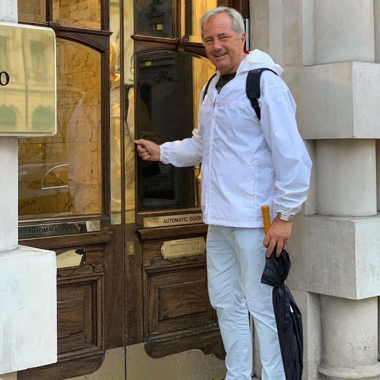  ,   Aaron Vlaar, 62 ,   ,   , c 
