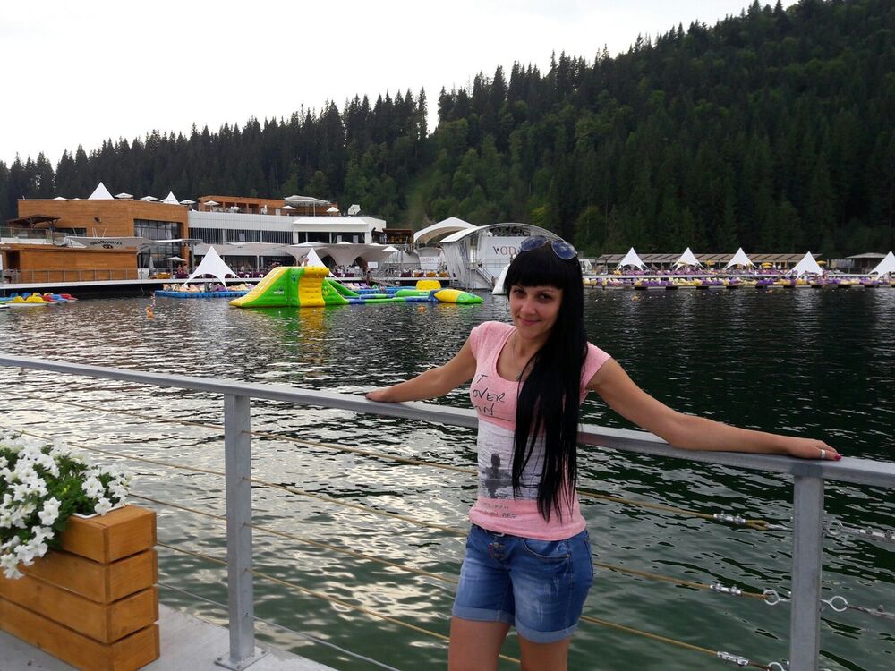  -,   Bruynetochka, 36 ,  