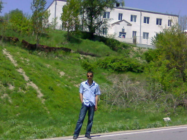  ,   Ashot, 35 ,   ,   , c 