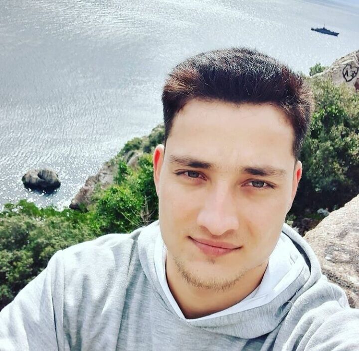  ,   Alii, 33 ,   ,   , c , 
