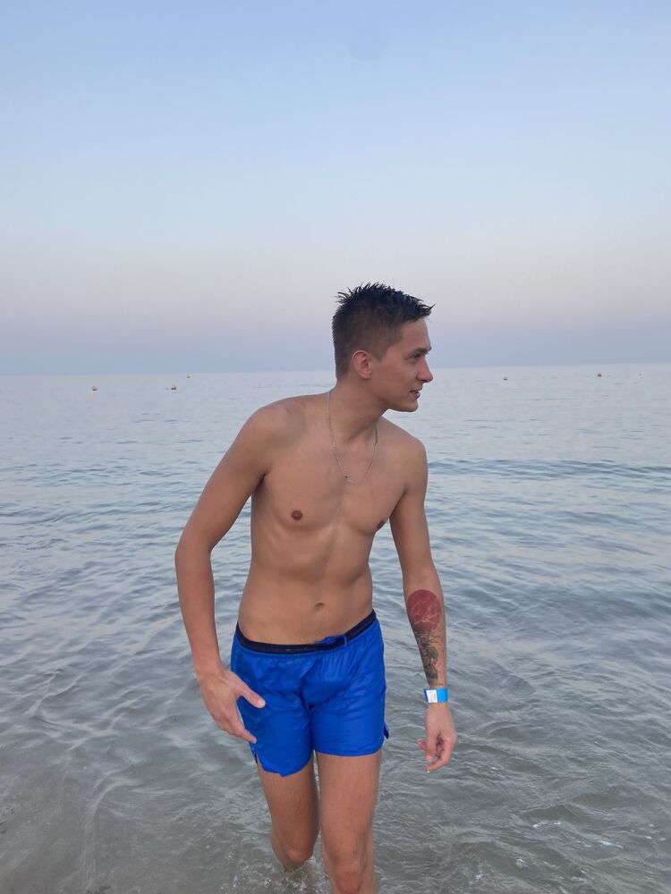  ,   , 27 ,   ,   
