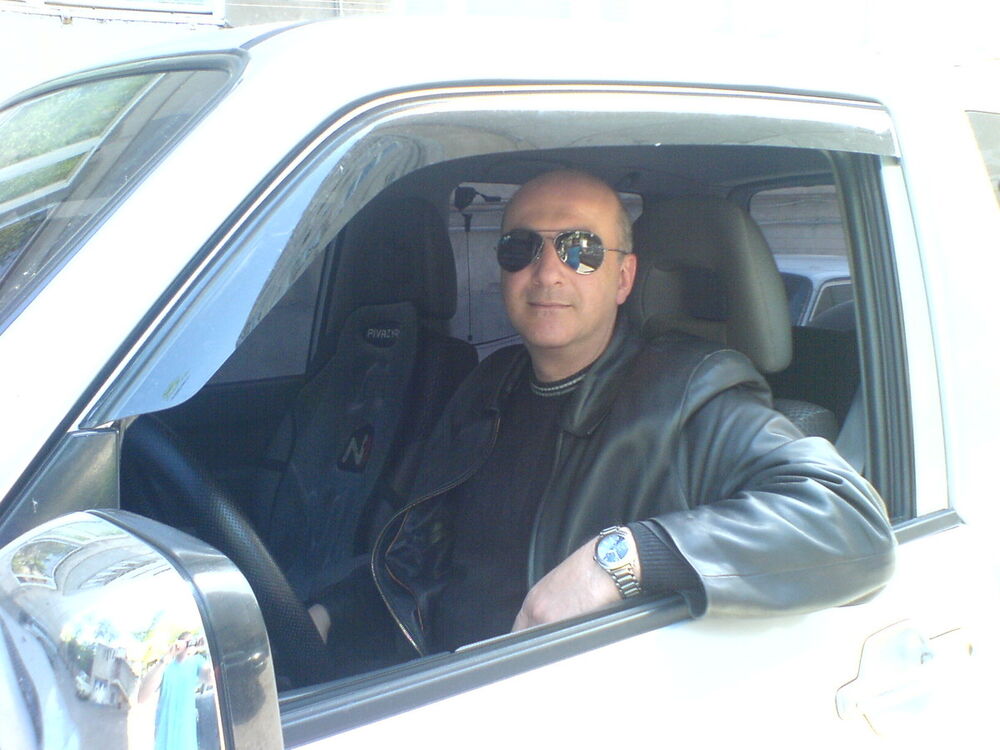  6034131  Eduard, 51 ,    