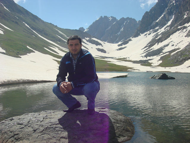  ,   Mahir, 44 ,   