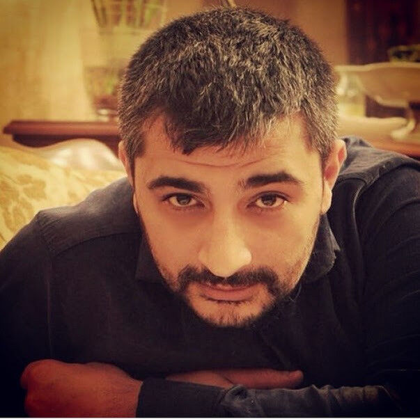  10164501  Emil, 46 ,    