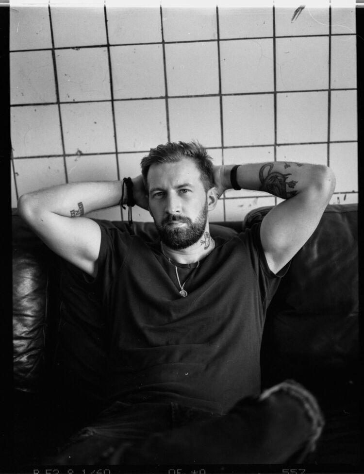  38269791  , 35 ,    -