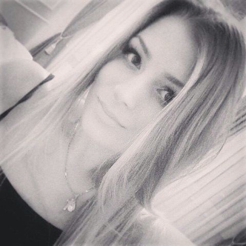  ,   Yana, 32 ,   ,   , c 