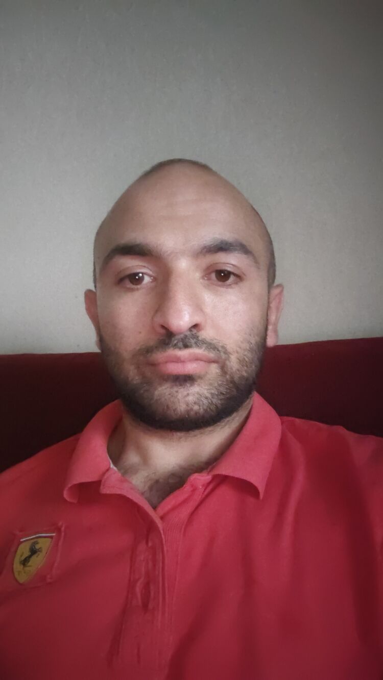  28046311  Karlen, 34 ,    