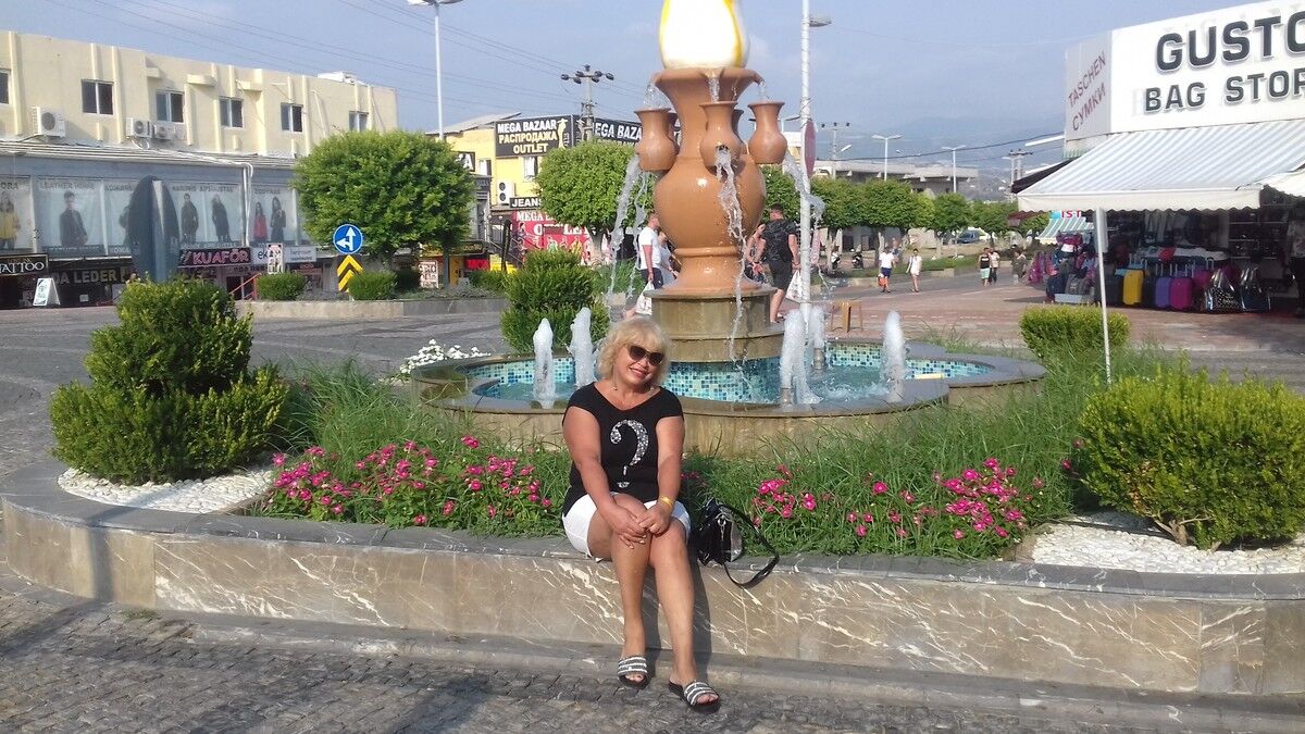  17386051  Guzel, 64 ,    