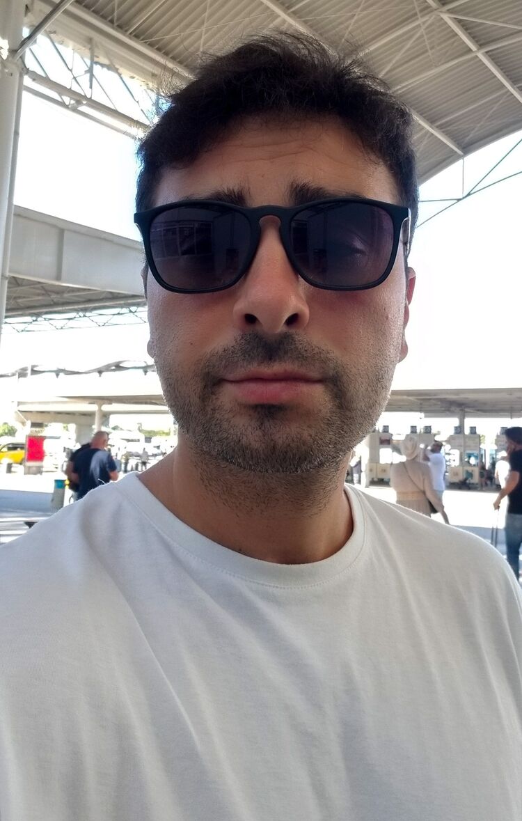  ,   Gokhan, 38 ,   , 