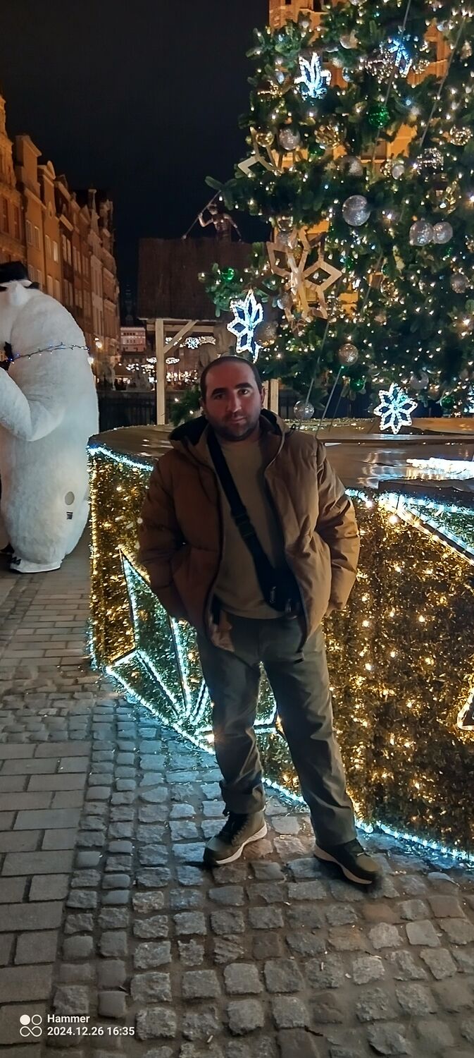  49212001  Dato, 30 ,    