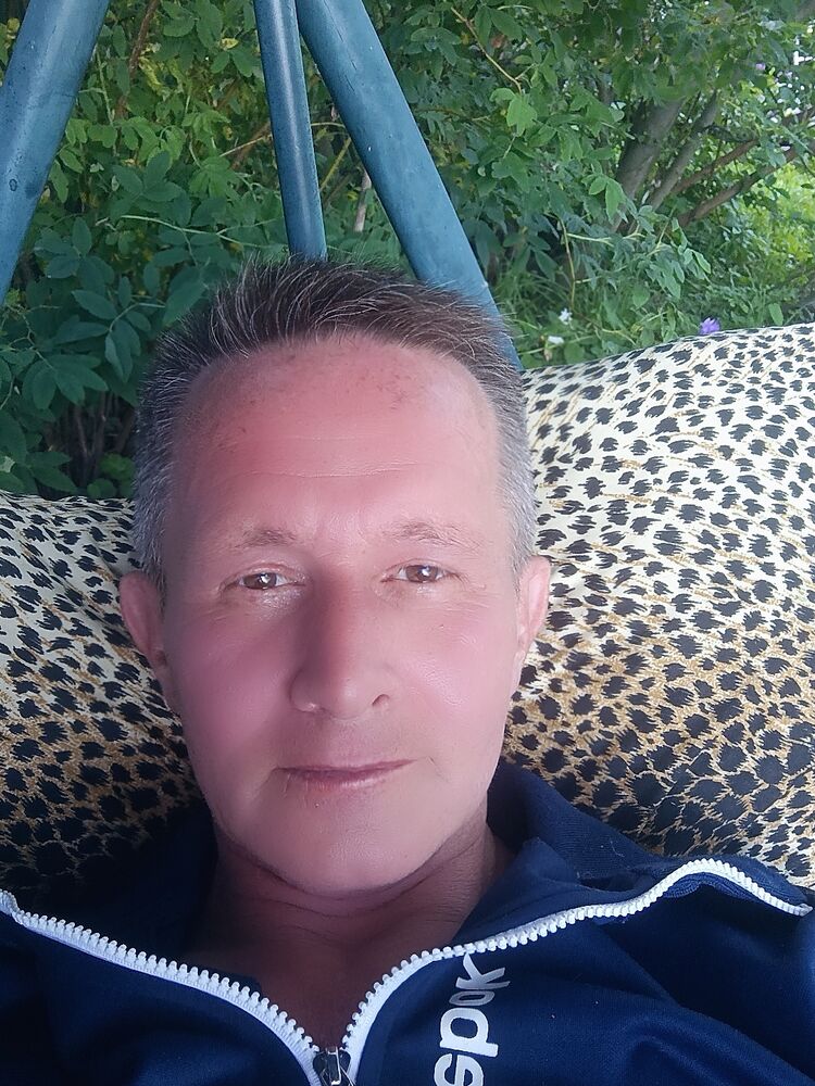  52772901  , 56 ,    