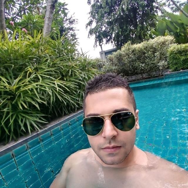  17453631  Sina, 37 ,    