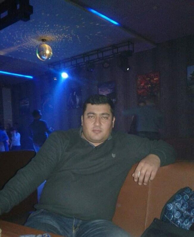  18630871  , 44 ,    