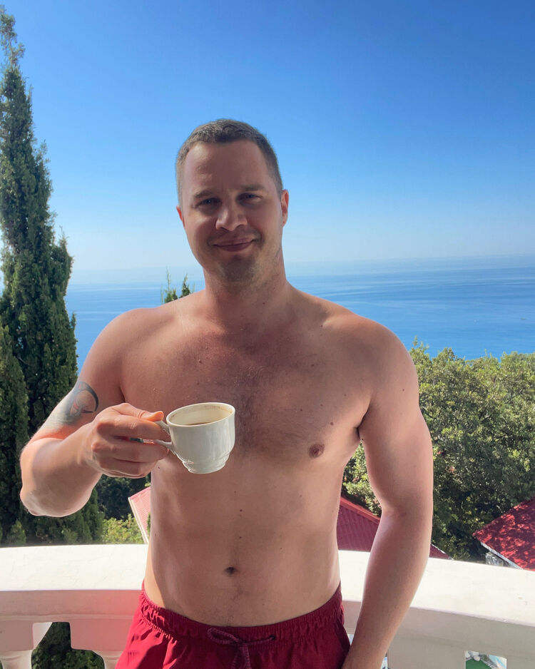 ���� 40422361 ������� �������, 32 ����, ���� ���������� � �����-����������