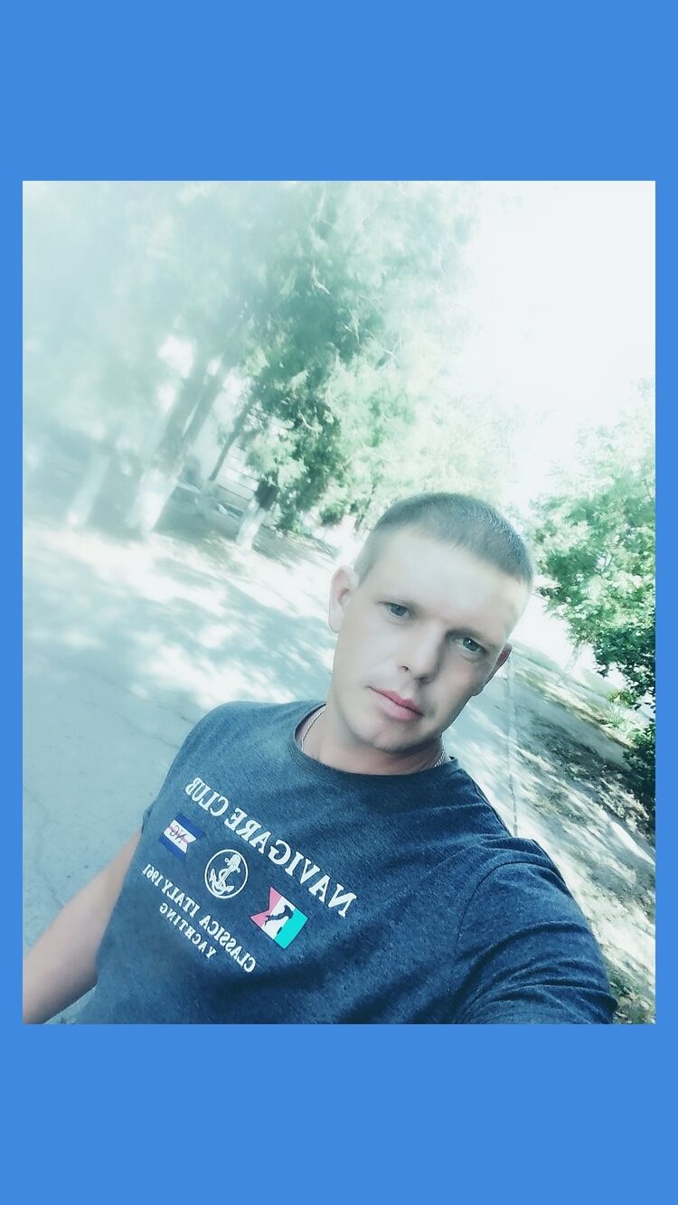  52854471  , 32 ,    