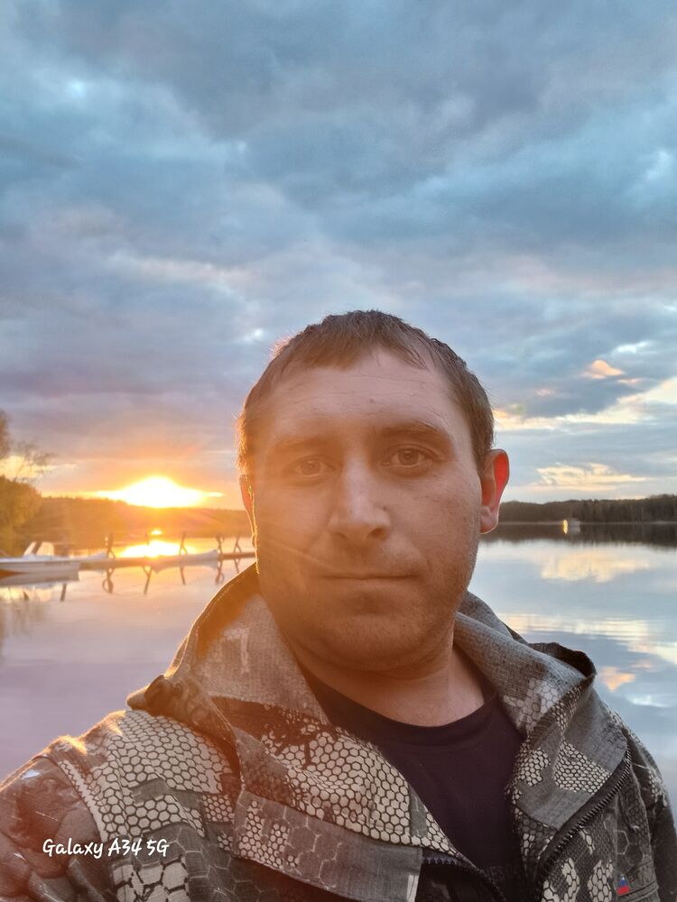  51846751  Nikolay, 32 ,    -