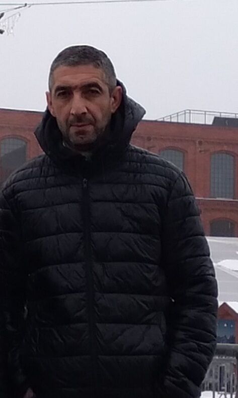  24723751  Levan, 45 ,    