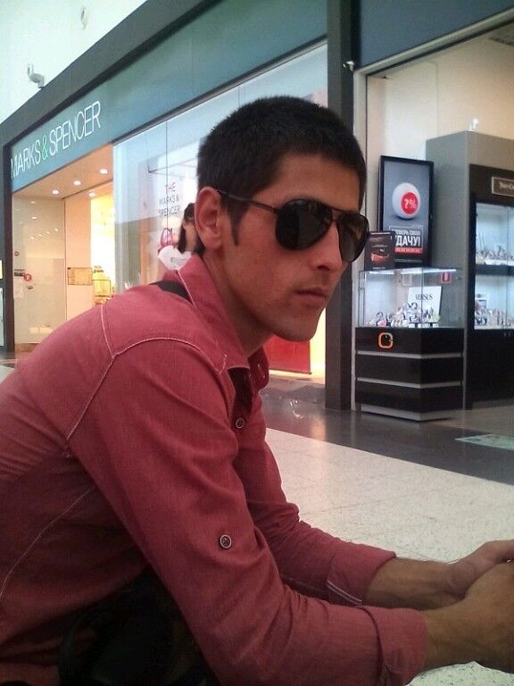  6214181  Aleks, 33 ,    