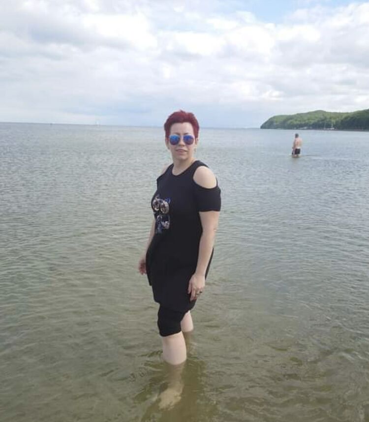  Warszawa,   Tetiana, 41 ,     , c 