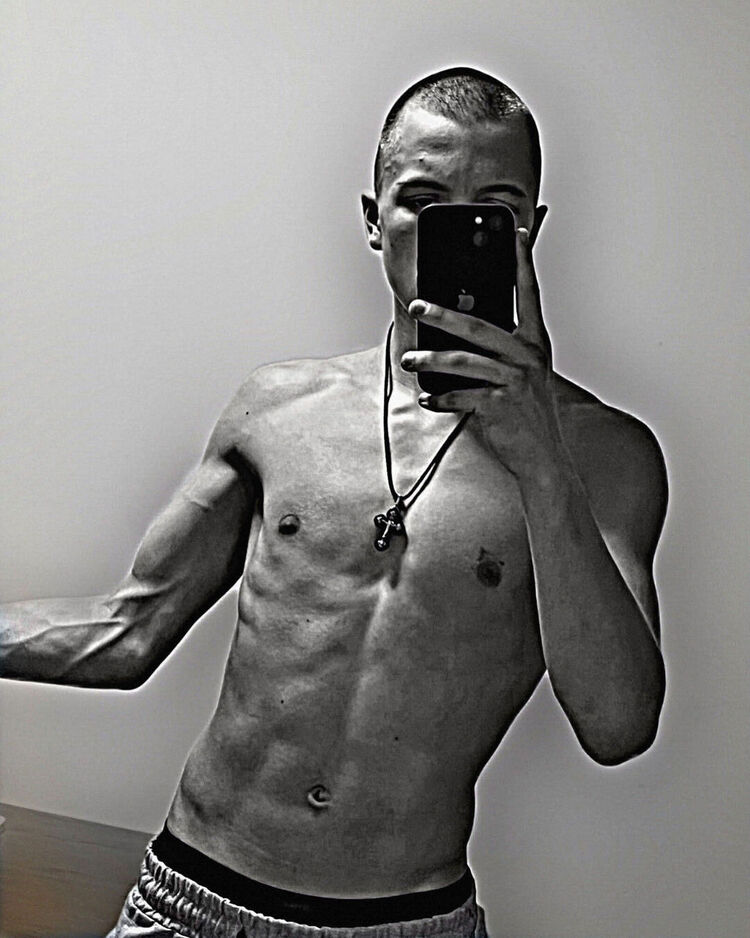  ,   Vadim, 21 ,   ,   