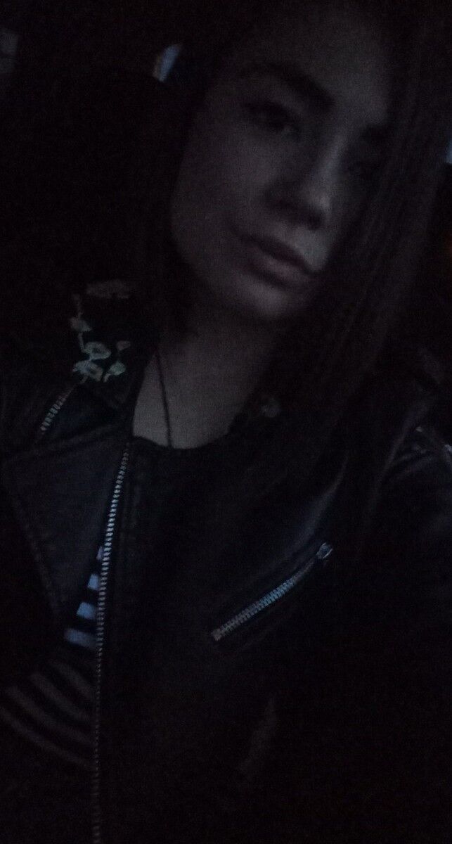  ,   Daniela, 23 ,   ,   , c 