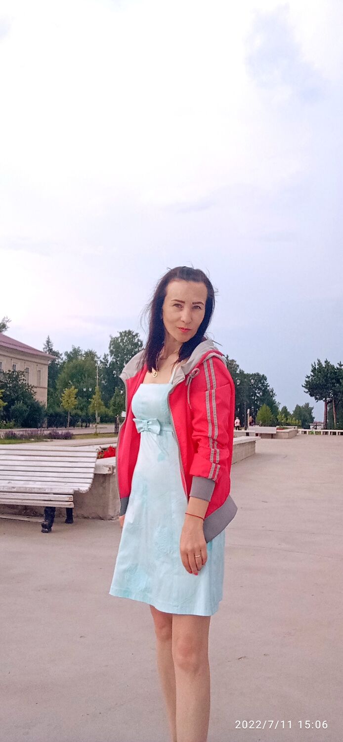  ,   Anastasia, 41 ,   , c , 