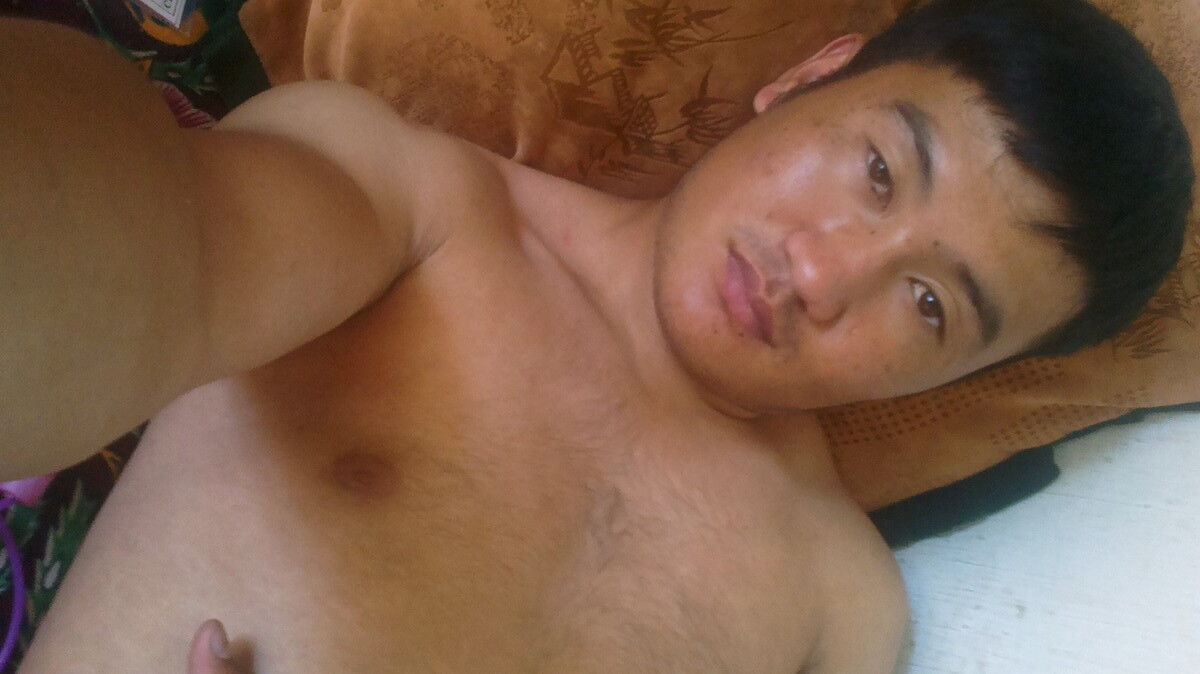  6414841  Kuba, 33 ,    