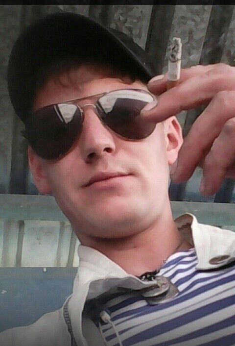  ,   Valentin, 32 ,   ,   , c , 