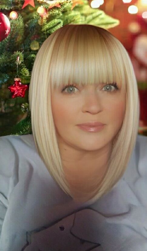  24742821  LANA, 52 ,    